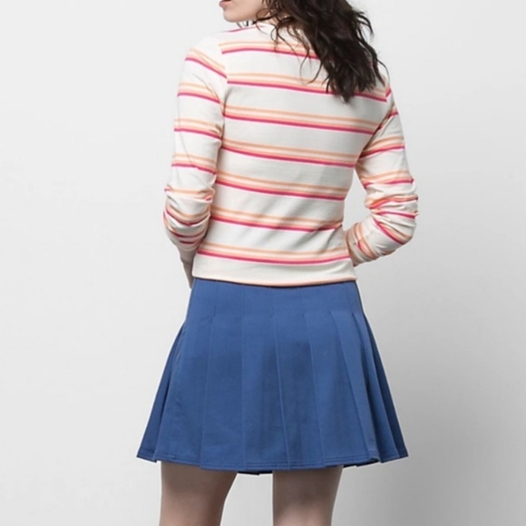 Vans Sunset Pleated Skirt - NWT - Picture 3 of 10
